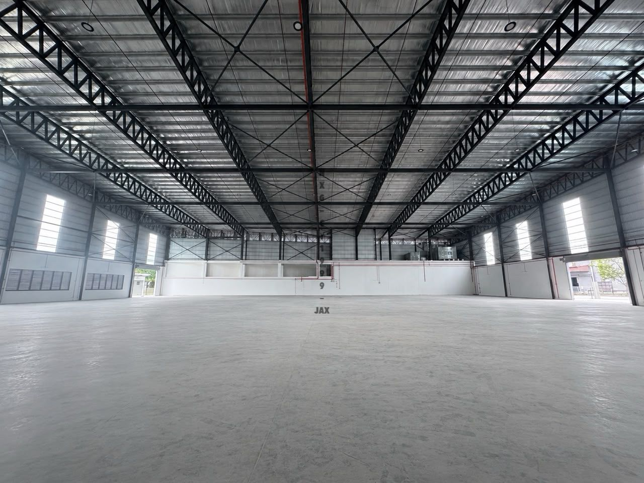 Kota Kemuning Industrial Park — Detached Warehouse For Rent — supplied photo 2