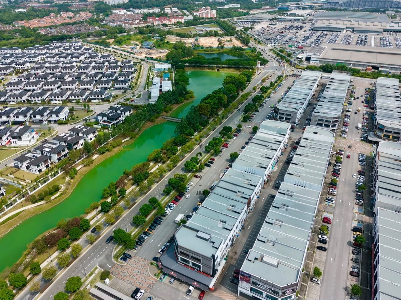 Crest Eco Ardence — Ground-Floor Shoplot A For Rent — supplied photo 2