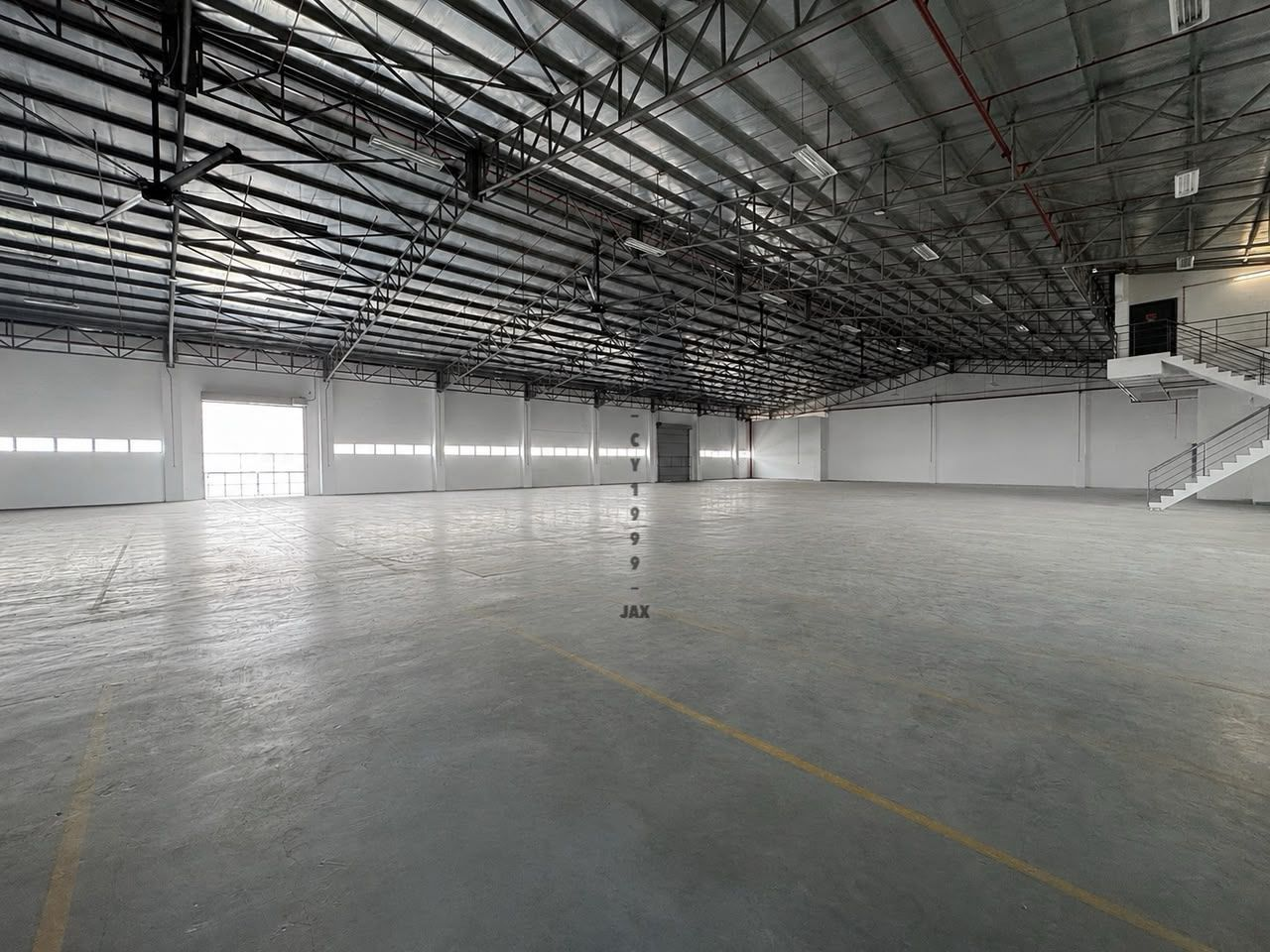 Bukit Jelutong — Corner Detached Warehouse For Rent — supplied photo 7
