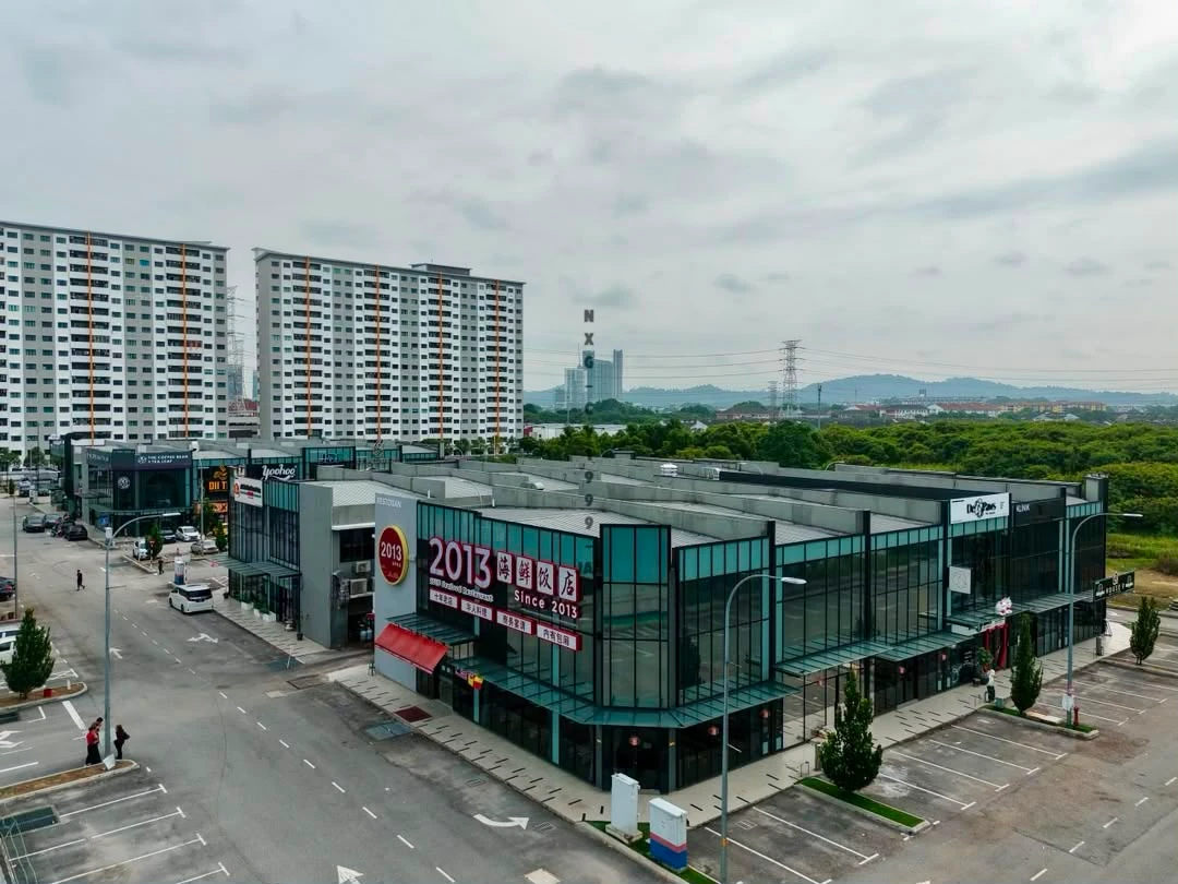 Uno Rivertree 2-Storey Corner Shoplot with Mezzanine For Sale or Rent — photo 3