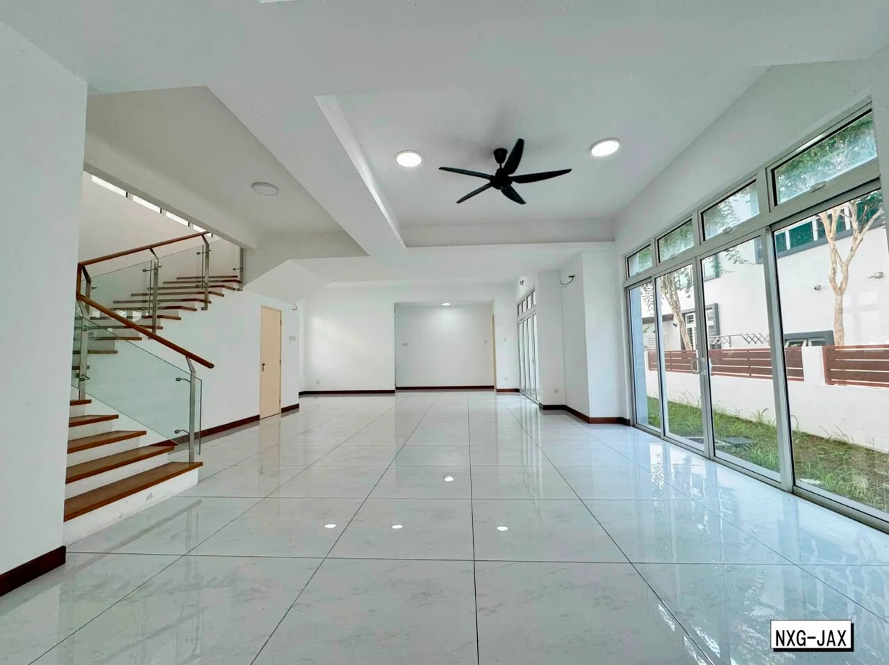 Casa Idaman Setia Alam — Double-Storey Bungalow For Sale — owner-supplied photo 2