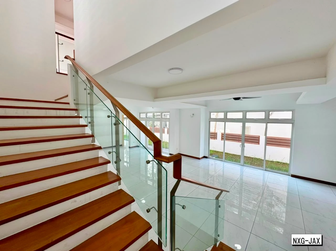 Casa Idaman Setia Alam — Double-Storey Bungalow For Sale — owner-supplied photo 4