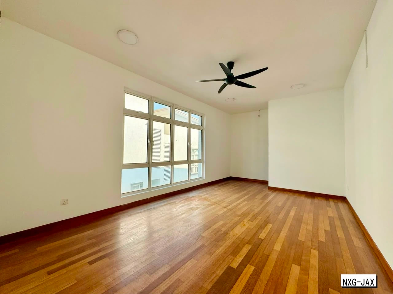 Casa Idaman Setia Alam — Double-Storey Bungalow For Sale — owner-supplied photo 7