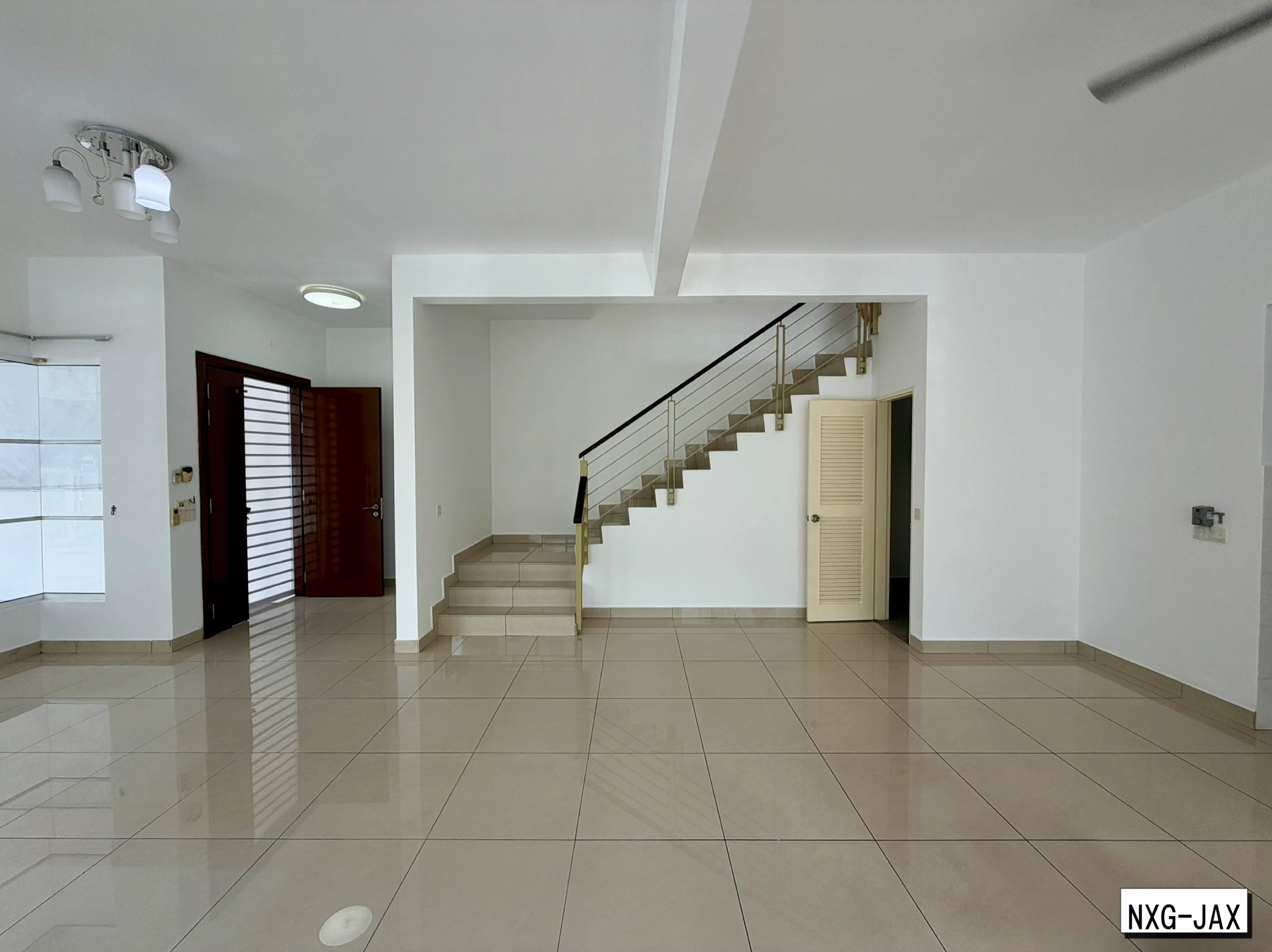 Setia Damai 15 Setia Alam — Basic Double-Storey Semi-Detached House For Sale — owner-supplied photo 4