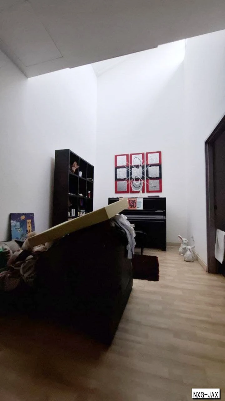 Petunia Bandar Bukit Raja Klang Double Storey House For Sale — photo 5