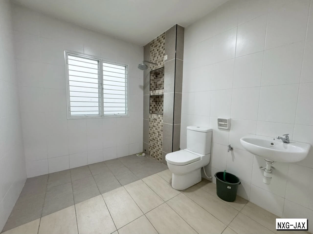 Asura Homes Bandar Bukit Tinggi 2 Klang 2.5-Storey House For Sale — photo 9