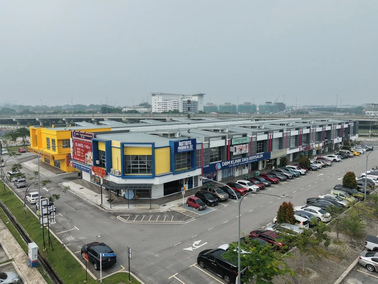 3rd Avenue Bandar Bukit Raja Klang Ground Floor Shoplot For Rent — photo 3