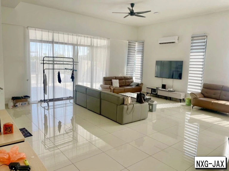 Canary Garden Bandar Bestari double storey corner semi-D — photo 1