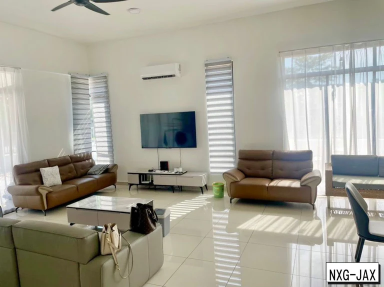 Canary Garden Bandar Bestari double storey corner semi-D — photo 2
