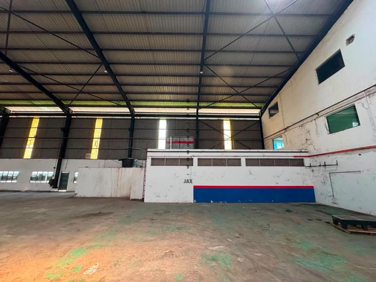 Telok Gong Port Klang 3-storey detached factory — photo 7