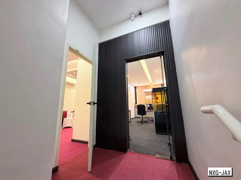 Bandar Parklands Klang double storey shoplot — photo 8